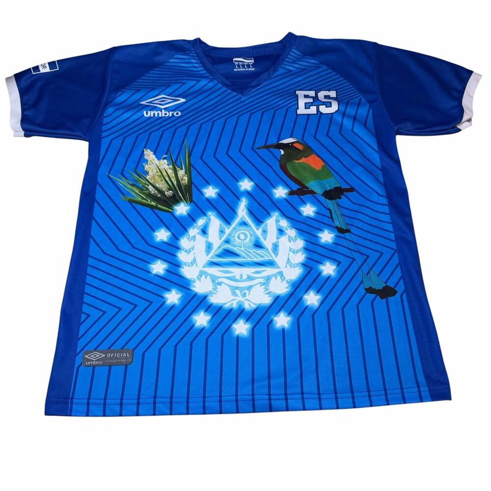 Umbro El Salvador National Soccer Jersey with National Symbols Graphic Print